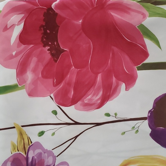 Beautiful Shower Curtain - Picture 4 of 4